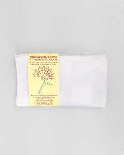 Kit Iniciação ao Croché - Pregadeira Cravo de Abril | Outra Vez Inês